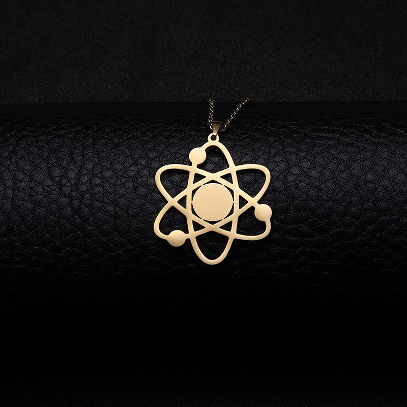 Hollow Three Ellipse Pendant Women Necklace Fashion Personality Jewelry Titanium Steel