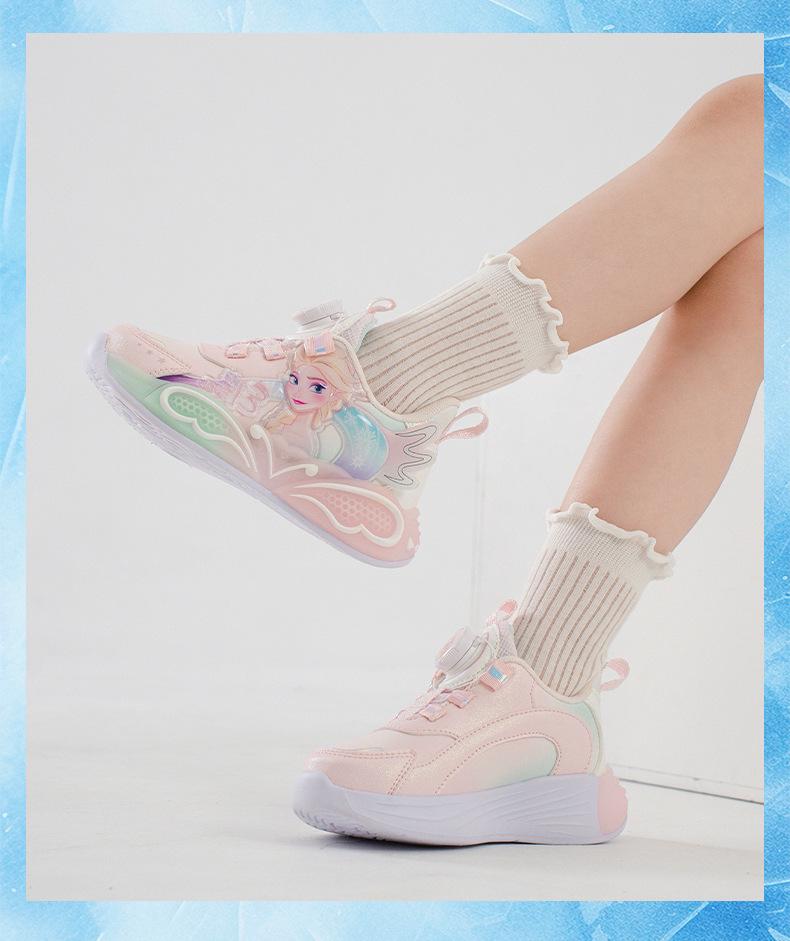 Детские спортивные кроссовки для девочек с подсветкой - Зимние 2025 года, модные кожаные спортивные туфли с вращающейся пряжкой и мультяшным дизайном