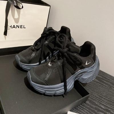 Женская обувь – Кроссовки