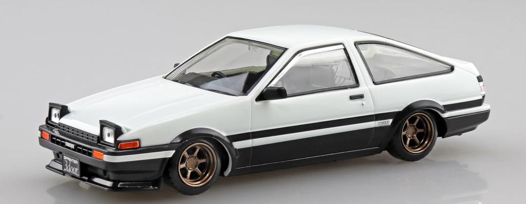 Aoshima Bunka Kyozai Rakupla Snap Kit Toyota Sprinter Trueno Custom High Tech Plastic Model 1/32 No.11CU-WB Двухцветная цветовая кодировка (Машина)