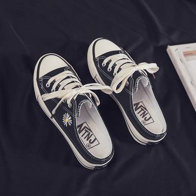 Летние новые туфли с маленькими ромашками и низким верхом, с неглубоким горлом, женские туфли-полуботинки для студентов, ленивые туфли-одиночки