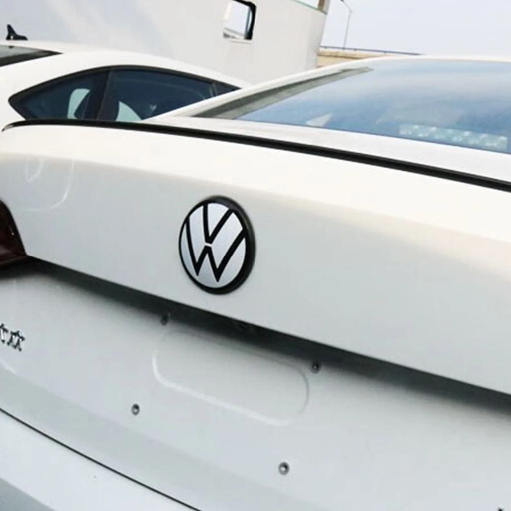 YKPSC1 Для автомобиля VOLKSWAGEN Передний Задний Декоративная Накладка на Значок Модификация Значки Аксессуары Для Volkswagen VW GOLF6 8 MK6 7 MK7 7.5 MK7.5 M