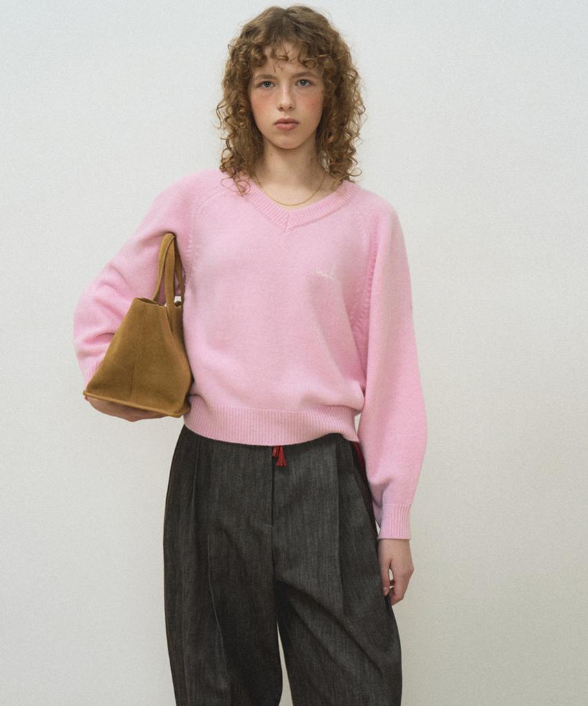 IULAI V-Day Pullover Baby Pink
