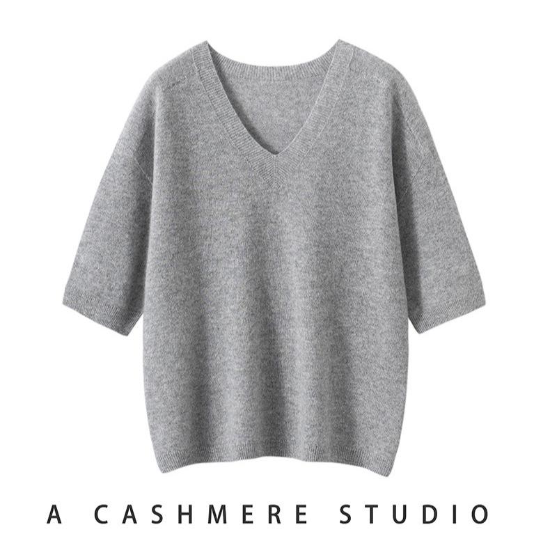 Pure Cashmere Women's Seamless V-Neck Short Sleeve Knit Top