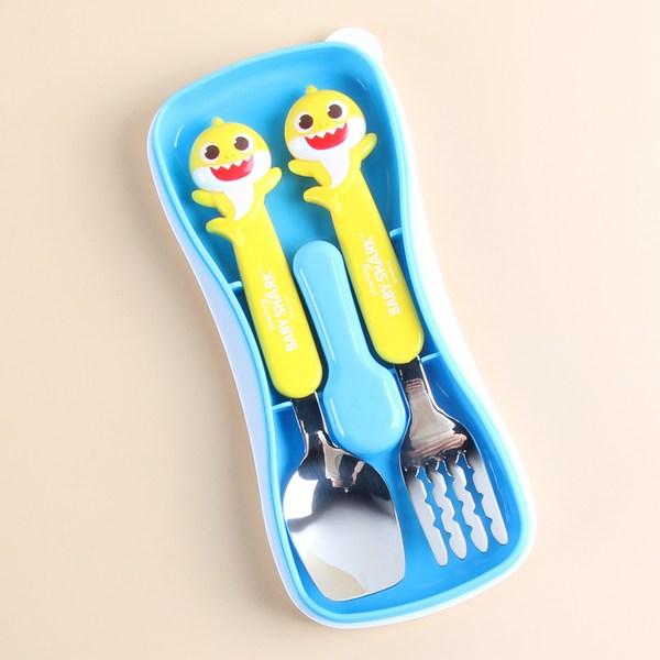 Izoum Infant Baby Shark 3D Spoon Fork Case Set, Mixed Colors, Spoon + Fork + Case