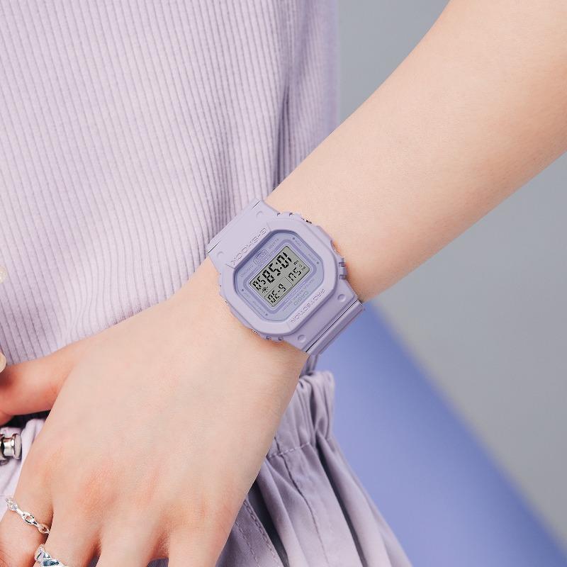 Casio Мужские часы G-SHOCK, кварцевые, с противоударным и водозащитным корпусом 200м, из смолы, с будильником GMD-S5600BA-6