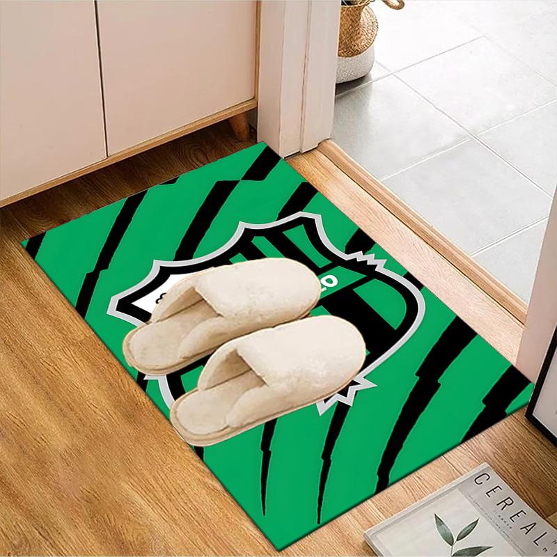 Sass-uolo Football Crest Rug for Living Room, Game Rooms, Office, Bedroom, Office Floor Mat Playful Design, fan gifts Christmas decor