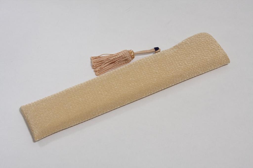 Веер ручной работы от Kyoto Fan с бумажной коробкой и мешочком для веера [Hasegawa] «Kikyou» с двухсторонним узором, ремесленники, кисточки, бежевый, в комплекте,