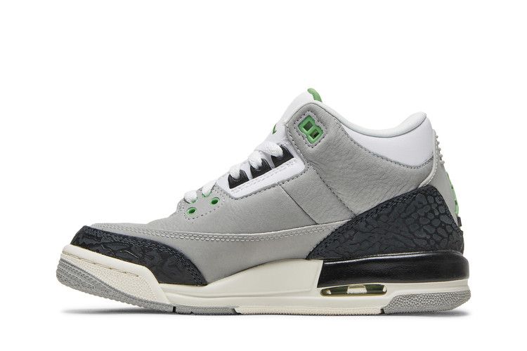 Детские кроссовки Jordan 3 Retro Chlorophyll (GS) Светло-серо-дымчатый/Хлорофилл-Черный-Белый