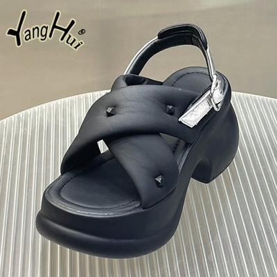 Цветовые заклепки Аксессуары Женские сандалии Удобные 2024 Мода Платформа Толстая подошва Противоскользящие Серебристые сандалии Лето