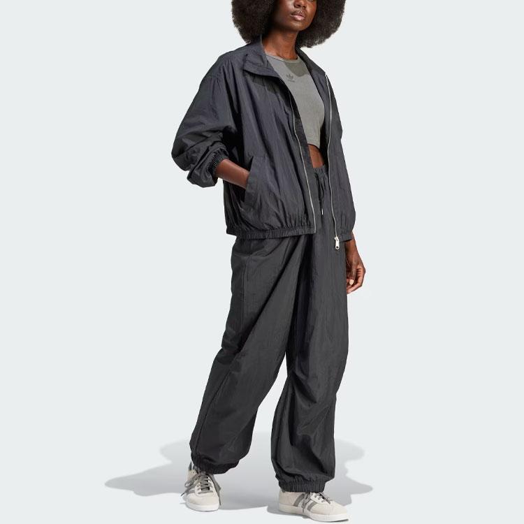 adidas Нейлоновая ветровка Originals Premium Essentials с воротником-стойкой и молнией с длинными рукавами Женская верхняя одежда черного цвета IT6726