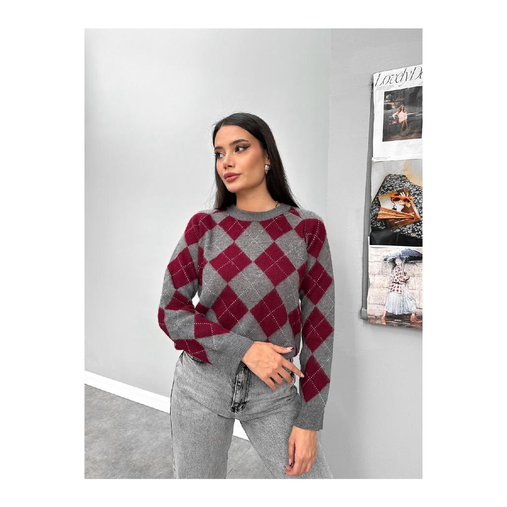 Square Pattern Sweater