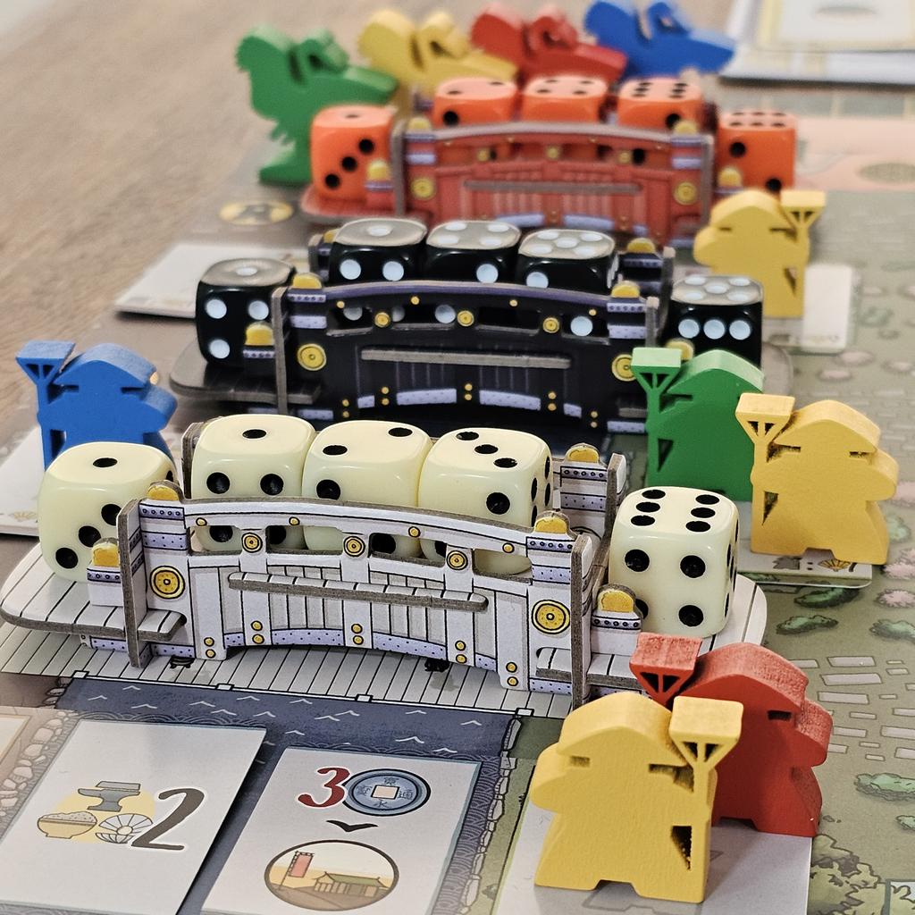 Стратегия настольной игры Замок Цапли Кубики Издание Essen