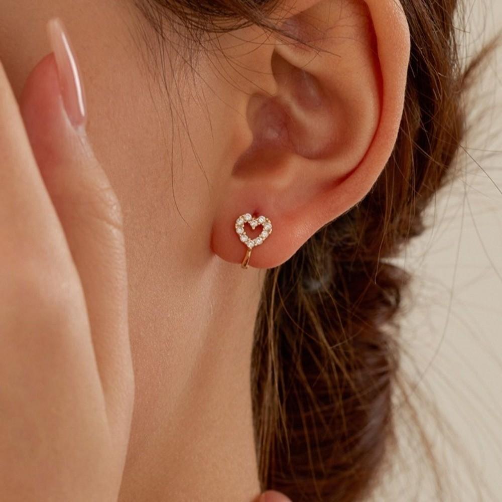 Sparkling Rhinestone Hoop Earrings Mini Ear Buckle Cute Heart Stud Earrings Female