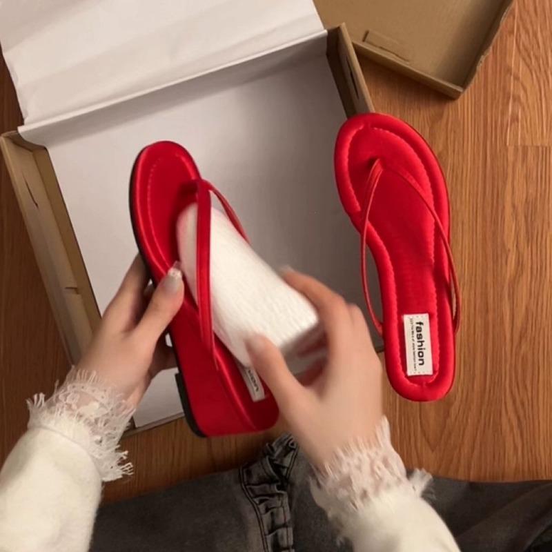 Retro Thick-soled Shoes Flip-flops Women's Summer Height-increasing Shoes Versatile Flip-flops