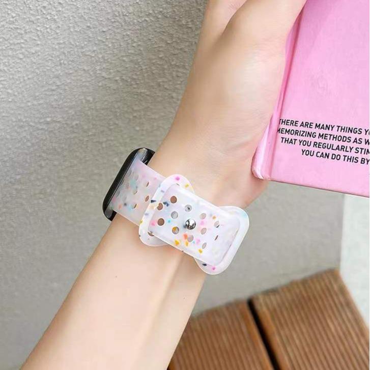Applicable to applewatch8 Apple iwatch9 watch with s10 color dot hole silicone s7654SE breathable