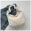 Stylish Cloud Puff Floral Tote Bag For Girls Street Fashion Canvas Shoulder Bag 2023