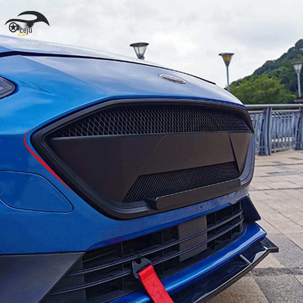 Модификационные детали: передняя решетка и сетка от насекомых для Ford Focus RS 2019-2020