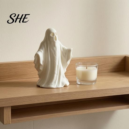 Small Ghost Statue for Bedroom 3D Printed Ornament, Funny Figurine, Minimalist Pleated Desktop Ornament Halloween Cloak Sculpture Home Tabletop Party