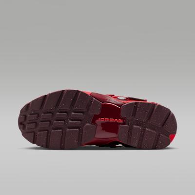 Jordan Trunner LX Chile Red (Women's)