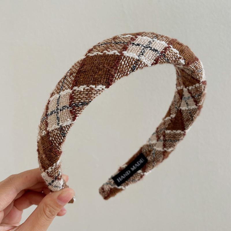 Korean version black white checkered retro sponge hair hoop fashionable hundred straps headband new hair accessories for women