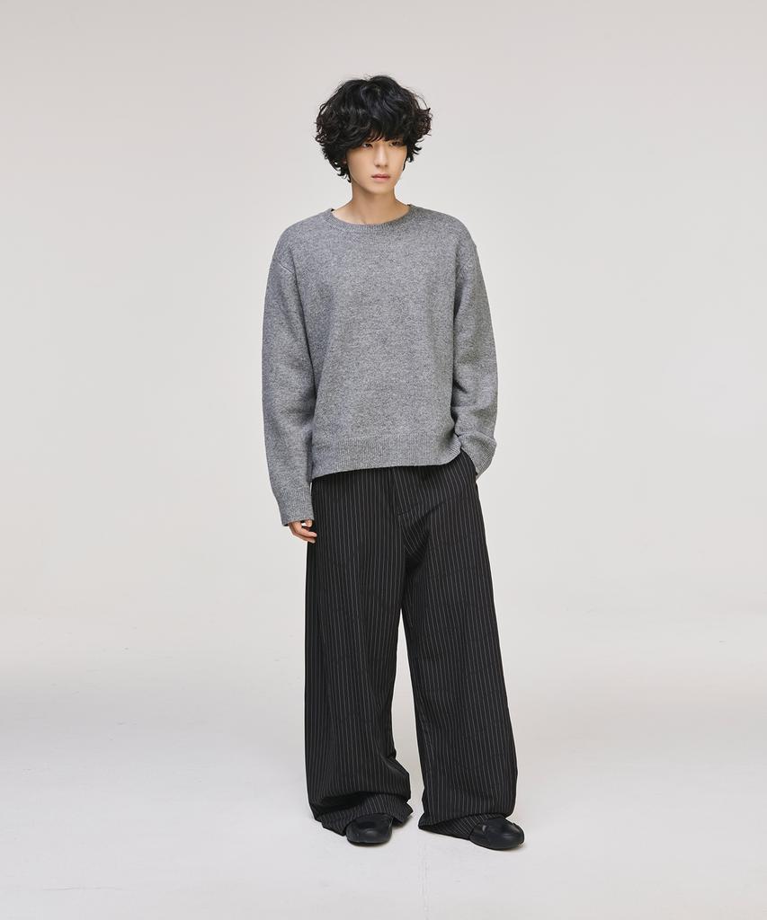 SIGNATURE Blend Shade Round Neck Knit [Gray]