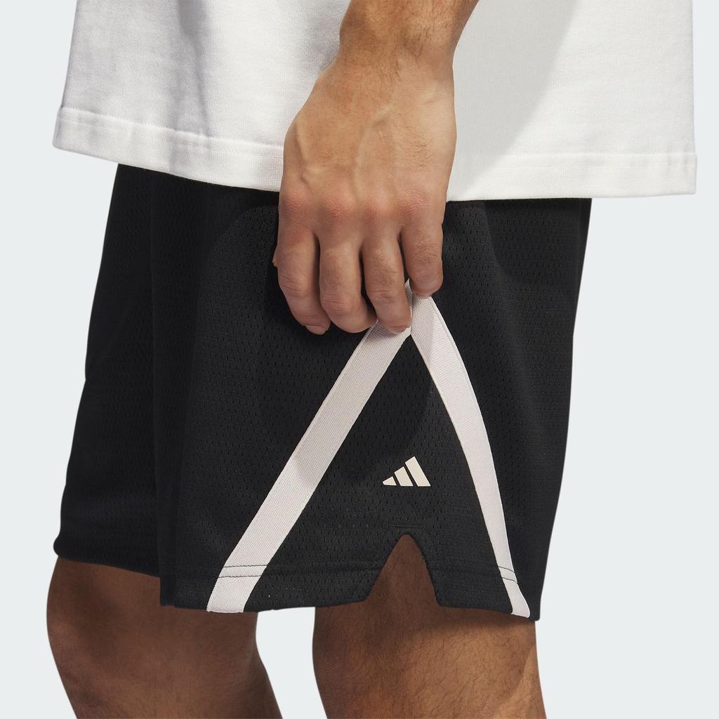 Adidas Casual Shorts Men's Black Moderate (Unisex) Casual Shorts IM4209