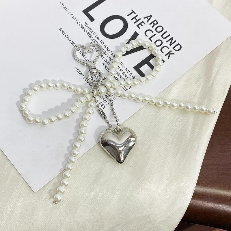 Delicate Beaded Key Chain Handmade Bow Shaped Keyring Heart Keychain Ornament Pearl Decoration For Bags And Phones