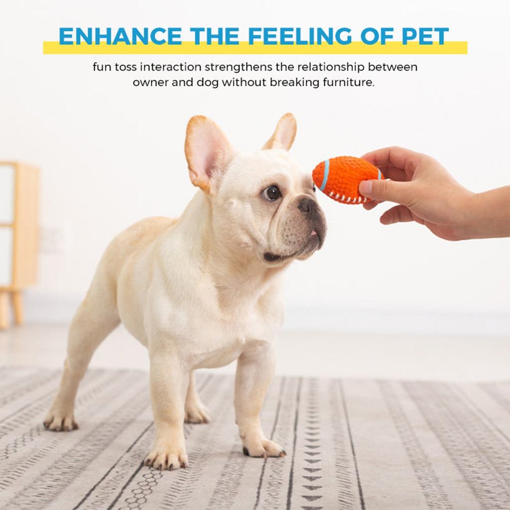 Популярная игрушка для собак из латекса, напоминающая футбольный мяч, пользуется популярностью среди интернет-знаменитостей.