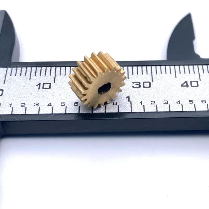 Solar Powered Car 10-25 Teeth Gear Robot Joint Micro Robotic Arm M0.5 D-Hole Copper Spur Motor Gear for Educational Technology