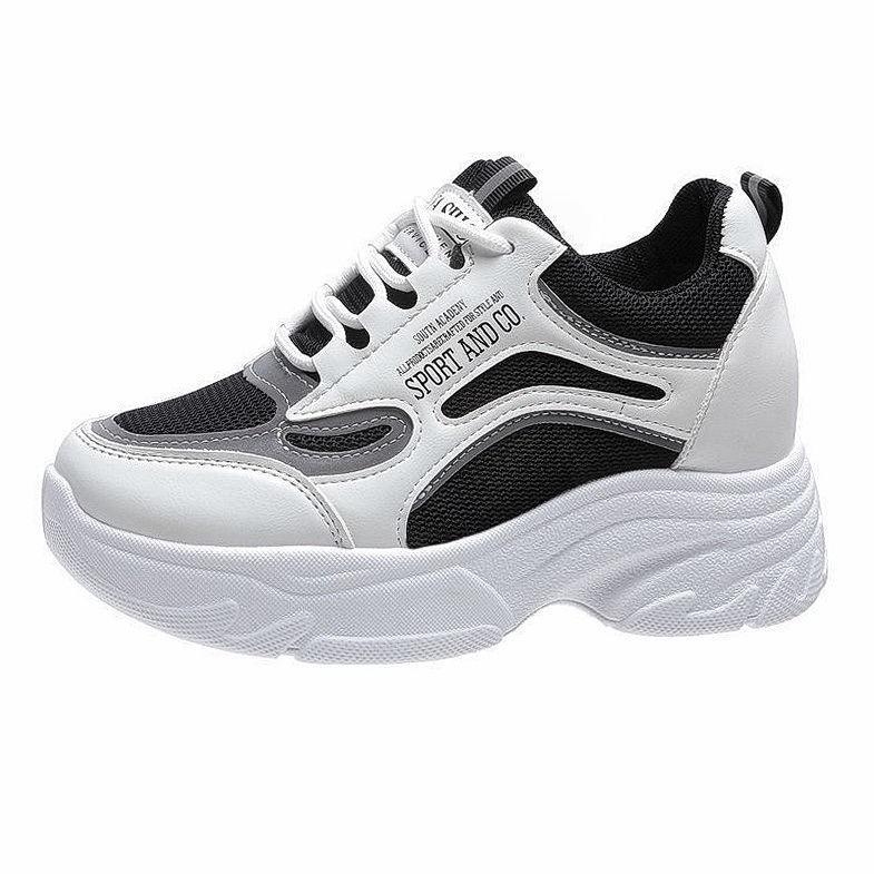 Спортивная женская обувь 2024 года, новая сетчатая дышащая толстая подошва, универсальная повседневная вулканизированная маленькая белая обувь Zapatos De Mujer