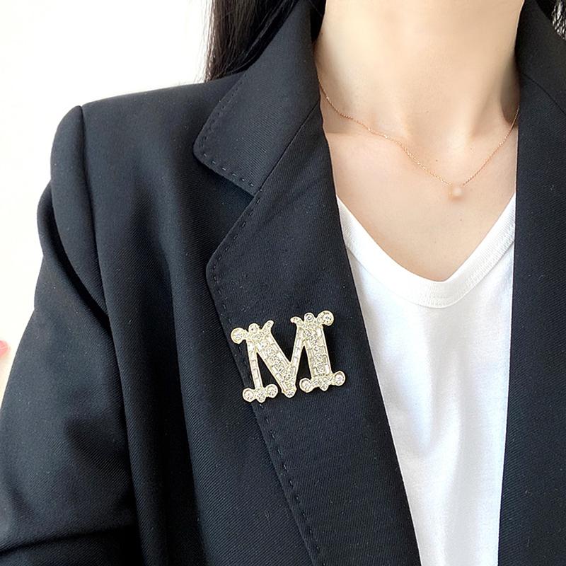 M-Letter Brooch Pin For Backpack Collar Lapel Pin Party Jewelry Gift