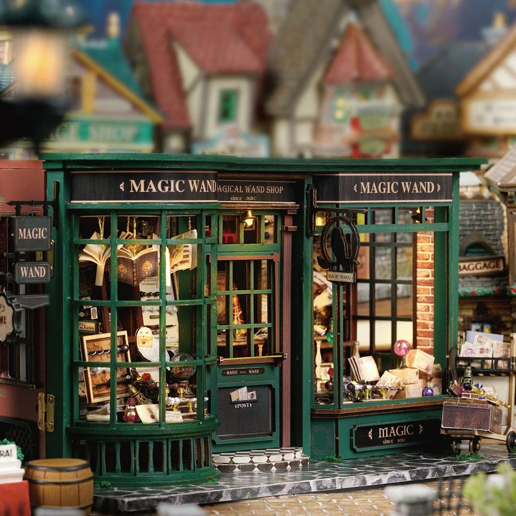 Magic Shop DIY Деревянный кукольный домик Миниатюрный кукольный домик Набор с мебелью Roombox Ретро модель дома Игрушка