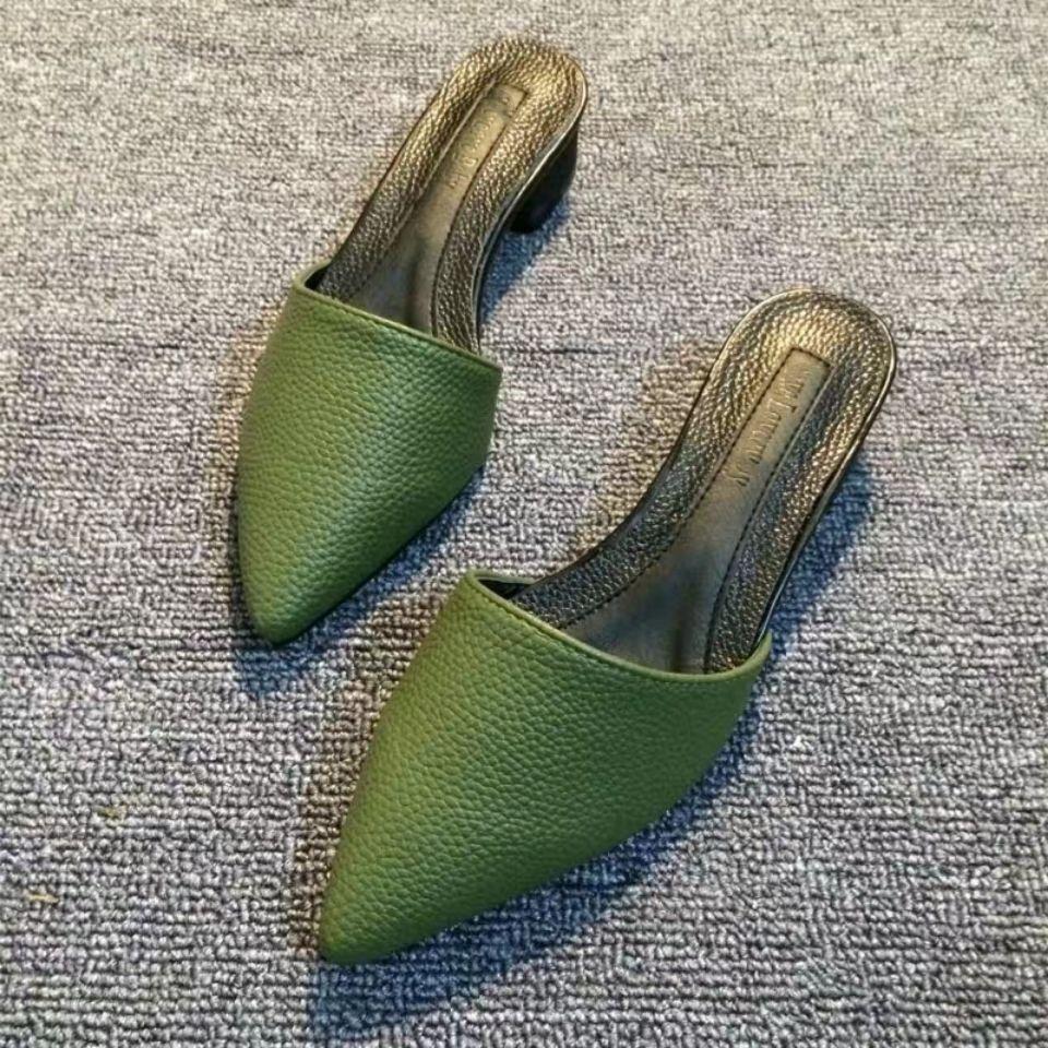 Мягкая кожа удобная заостренная голова сумка голова толстый каблук Интернет знаменитости тапочки женская летняя одежда плоский каблук перетаскивание сандалии сандалии f