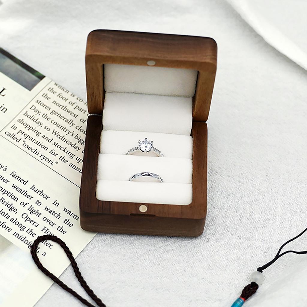 Retro Wedding Ring Box Portable Elegant Wooden Ring Storage Case for Ceremony Engagement Proposal