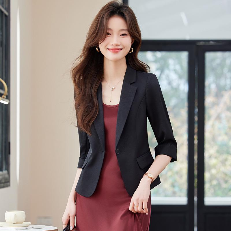 Женский зеленый летний блейзер с рукавом средней длины - 2024 Маленький повседневный жакет