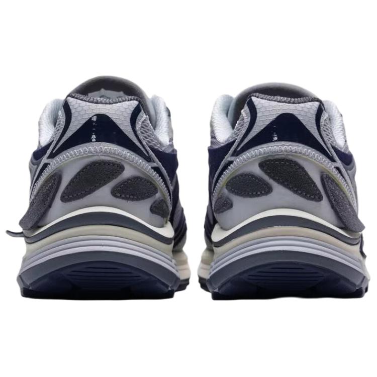 SAUCONY Беговые кроссовки Kinvara Essence 4 Унисекс Серебристо-серые S79091-4