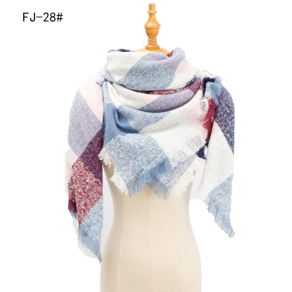 Autumn and Winter New Thickened Warm Circled Yarn Prickly Wool Plaid Square Scarf Scarf Female