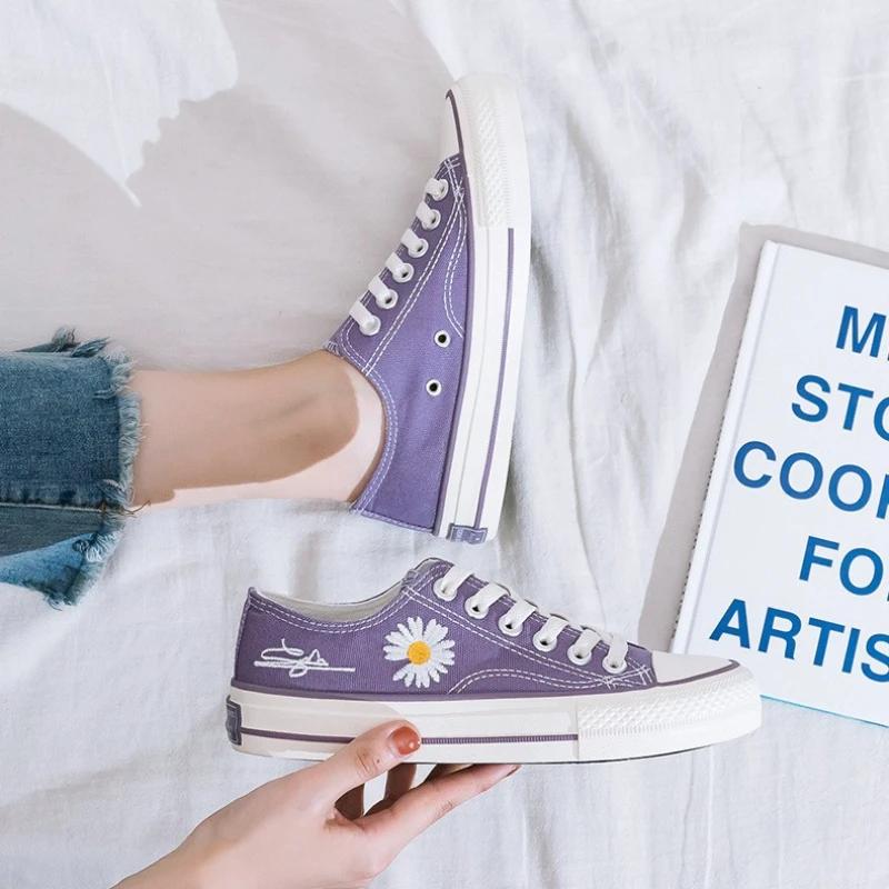 Низкие кеды «Дейзи» Корейская версия Универсальная новая повседневная обувь Холщовые туфли Женская мода Повседневные кроссовки Де Мухер
