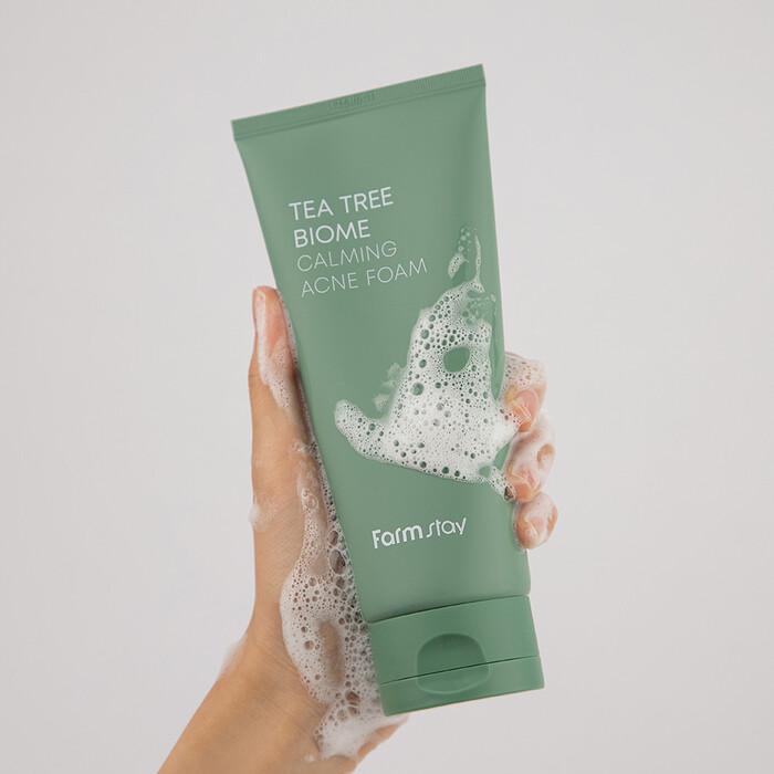 Успокаивающая пенка для умывания от прыщей Farm Stay Tea Tree Biom 180 мл