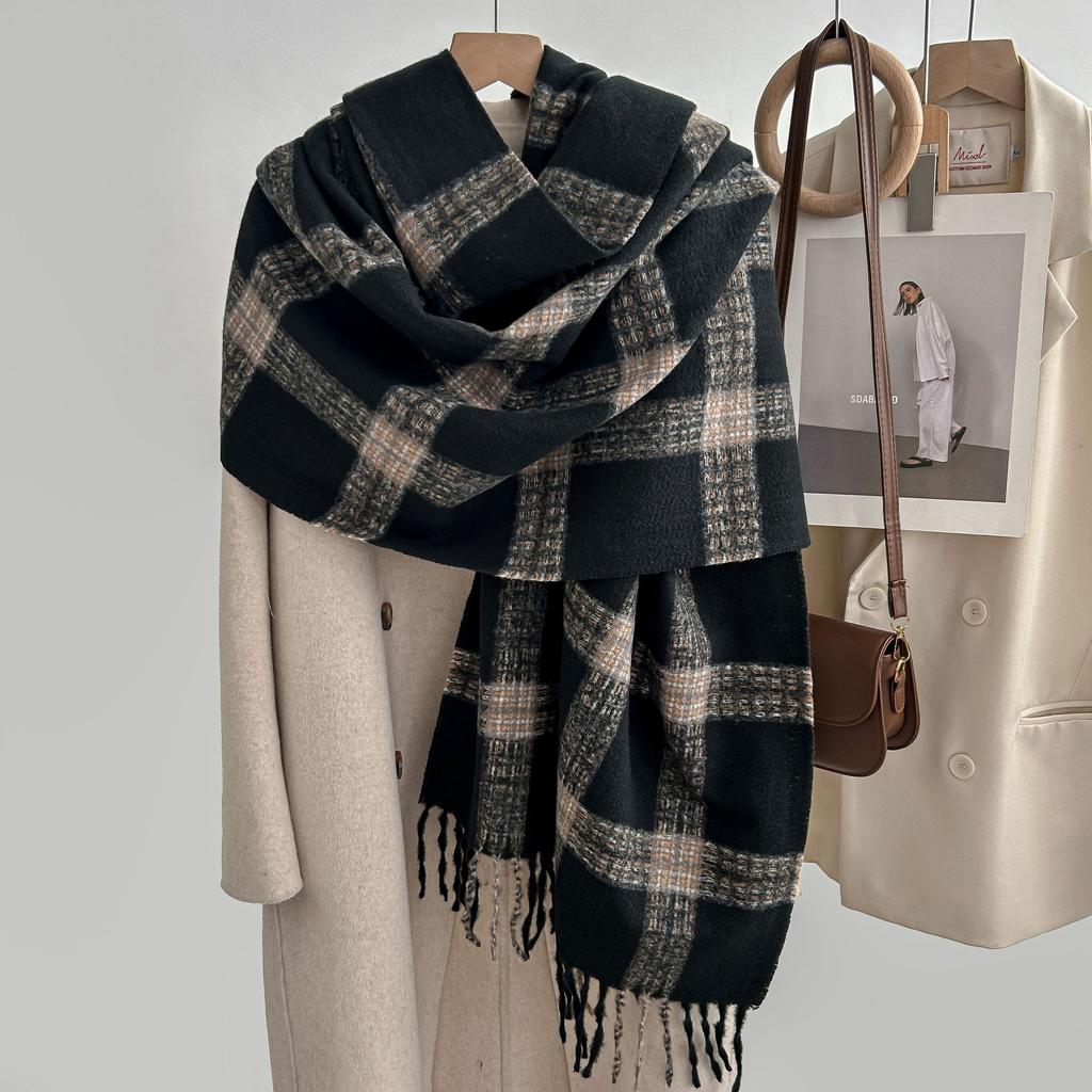 British Retro Large Plaid Scarf for Women Winter Fleece-Like Cashmere Trendy Brand Korean Style Versatile Student Warm Neck Warmer