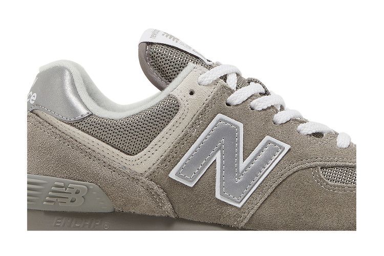 Женские кроссовки New Balance Wmns 574 Core 'Серый Белый'