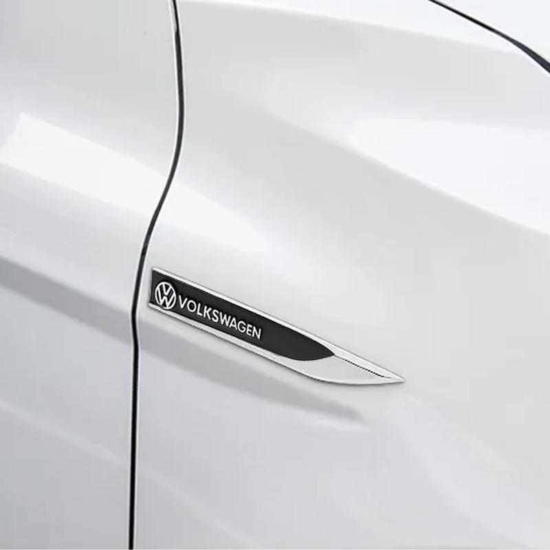 2026 Горячие Для VW VOLKSWAGEN Новые 2 шт. Металлические Наклейки на Автомобиль Наклейки на Боковую Дверь Кузов Крыло Значок Нож Для Volkswagen Golf 5 6 7 Beet