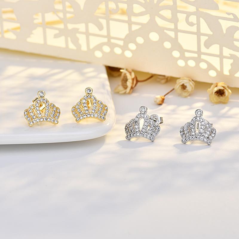 Light Luxury Style Micro-inlaid Diamond Crown Earrings for Women Fashion Commuting Style Niche High-end Earrings Accessories