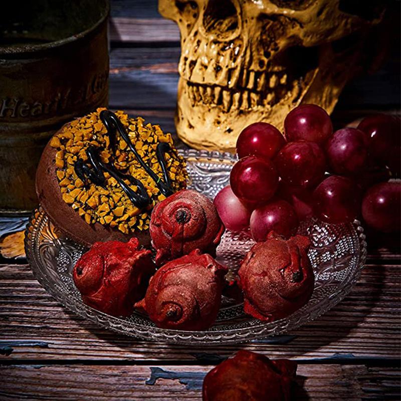 Horror Halloween bloody props, simulated human body parts, severed fingers, bloody eyeballs, suitable for haunted house Hallowee