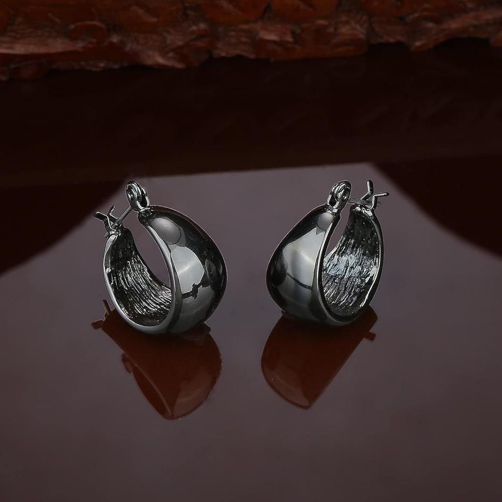 Коллекция дизайнерских модных сережек для женщин