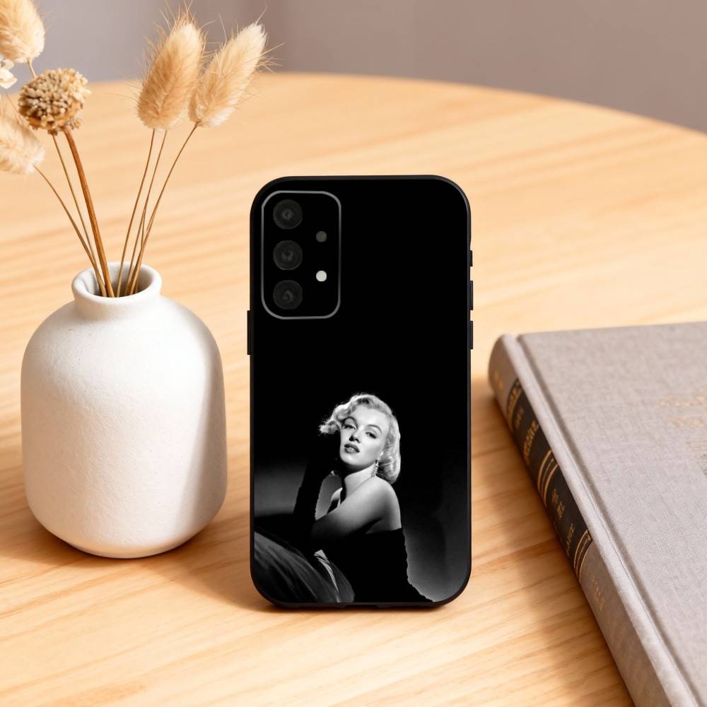 Чехол для телефона M-Madonna Ciccone для Samsung S25,24,23,22,30,21,10,9,Ultra,Plus,Lite,FE,4,5 G Мягкий черный чехол