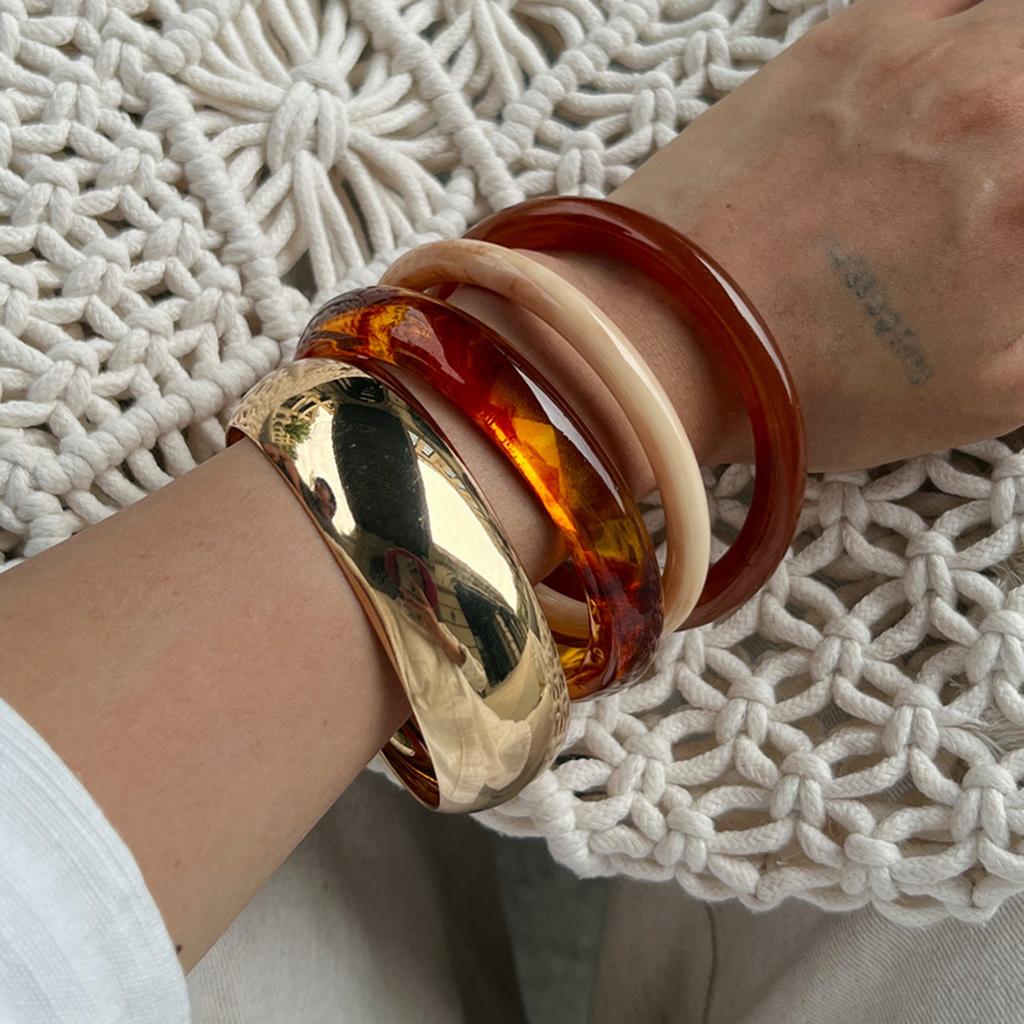 Ingemark 4 Styles Vintage Resin Plastic Thick Wide Bracelets for Women Fashion Statement Goth Metal Bangles Steampunk Jewelry