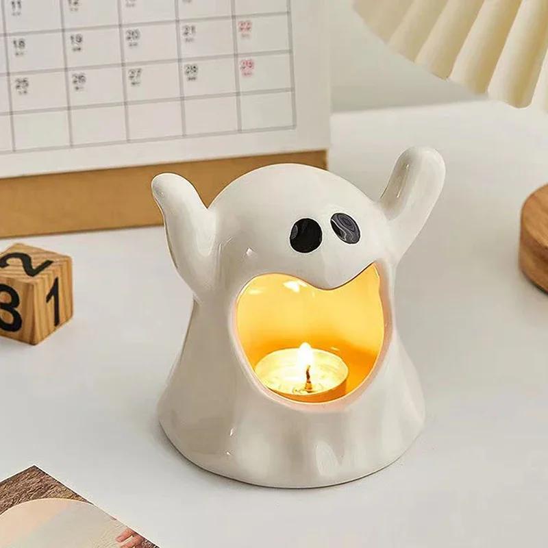 Cute Ghosts Candle Holder Ceramic Ashtray Candlestick Ornaments Hand-made Candle Holder Halloween Festival Seasonal Decoration