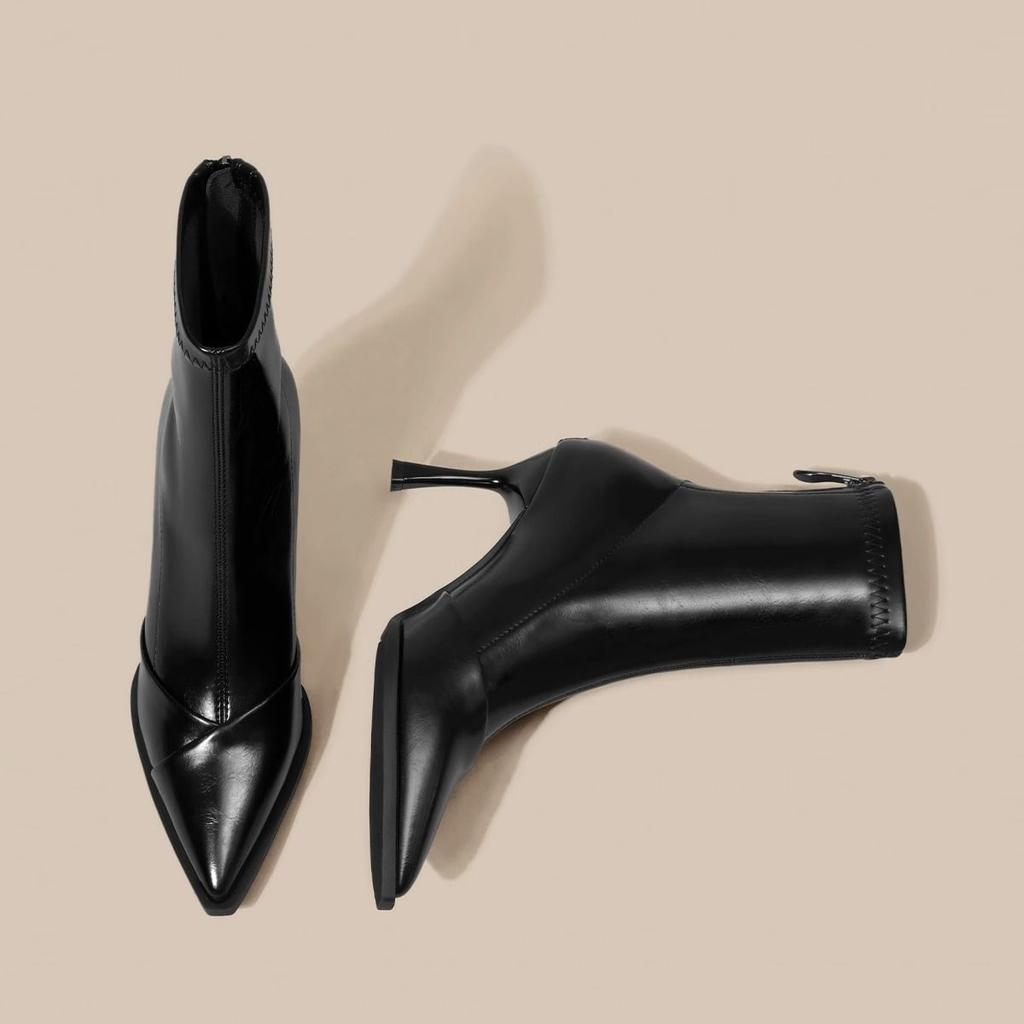 Европейские и американские ретро остроносые осенне-зимние короткие ботинки детский темперамент высокие каблуки лакированная кожа тонкий нишевый чистый желательный ветер 2025 не